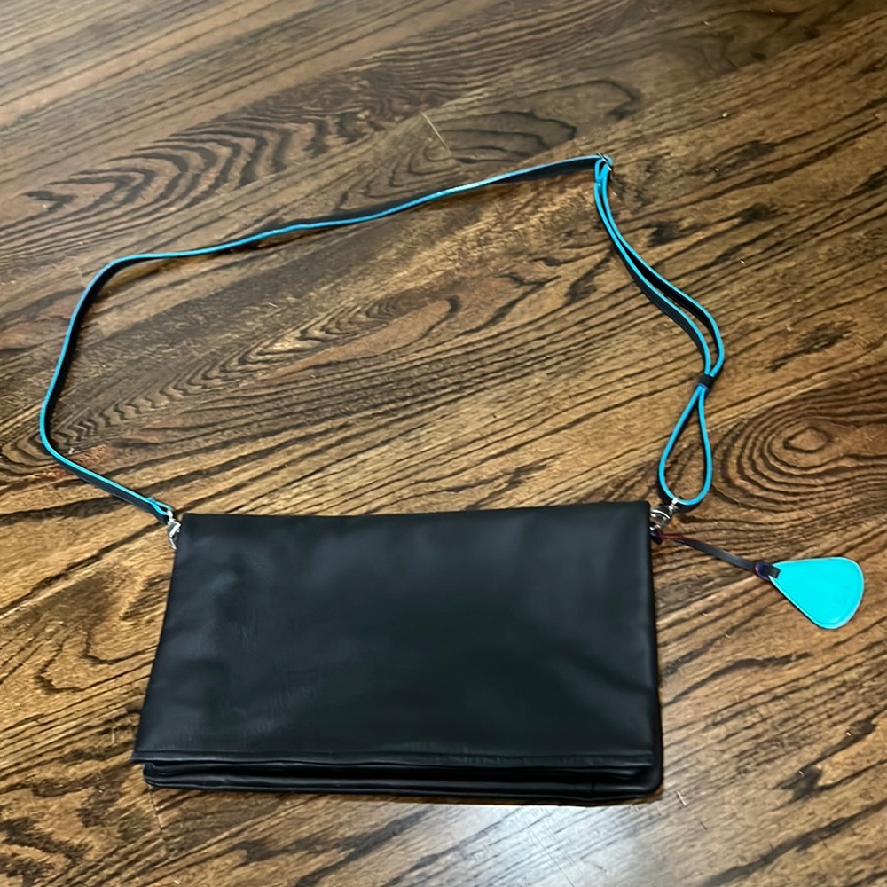 MyWalit Crossbody - Brand New